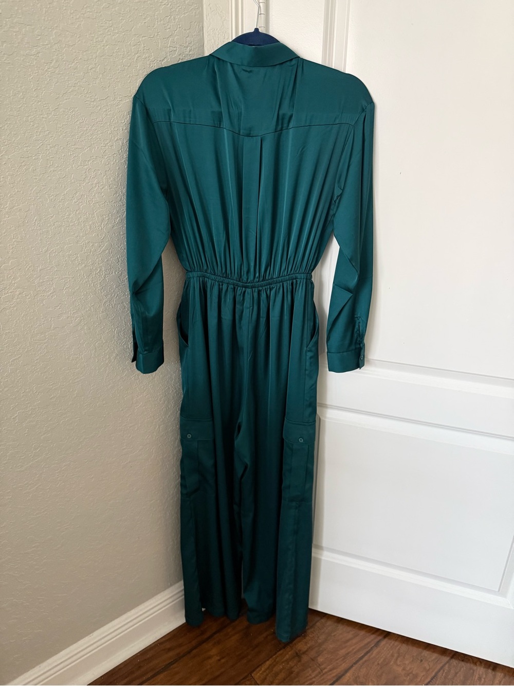 Express Deep Teal Green Button Tie Waist Wide Leg Satin Cargo Jumpsuit M - Picture 2 of 3